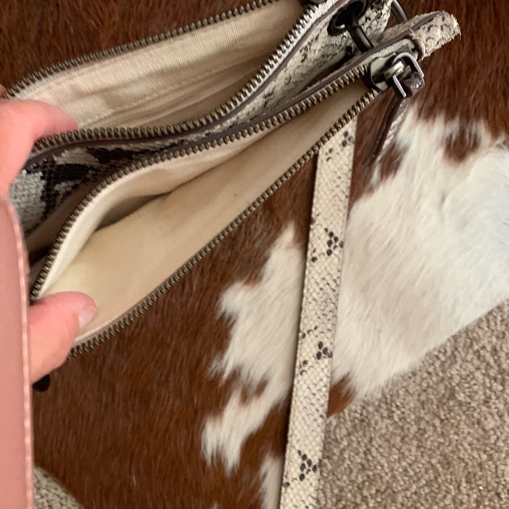 Handbag, crossbody - Picture 3 of 3